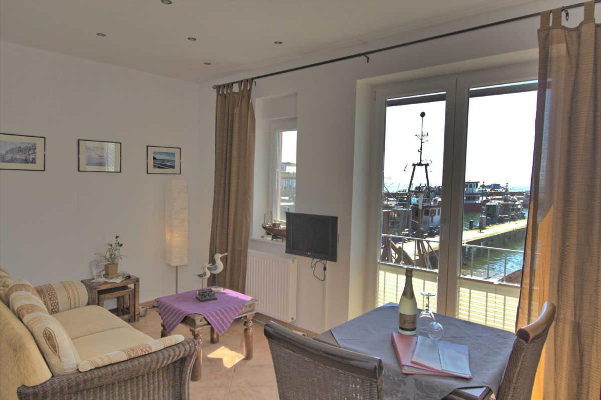 Ferienwohnung Kutterfisch Direkt Im Stadthafen Sassnitz Exteriér fotografie